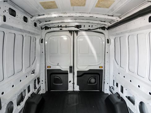 Used 2023 Ford Transit 250 Medium Roof RWD image 33