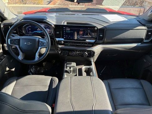 Used 2024 Chevrolet Silverado 1500 LT Trail Boss w/ LT Trail Boss Premium Package image 15