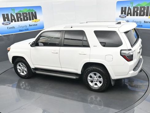 Used 2017 Toyota 4Runner SR5 image 24