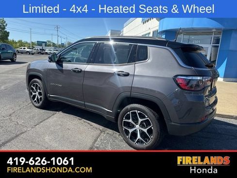 Used 2024 Jeep Compass Limited AWD/4WD image 3