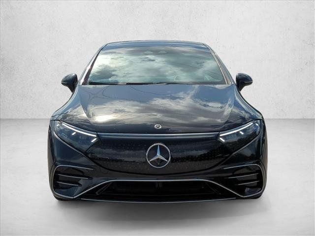 Certified 2023 Mercedes-Benz EQS 580 4MATIC Sedan image 2