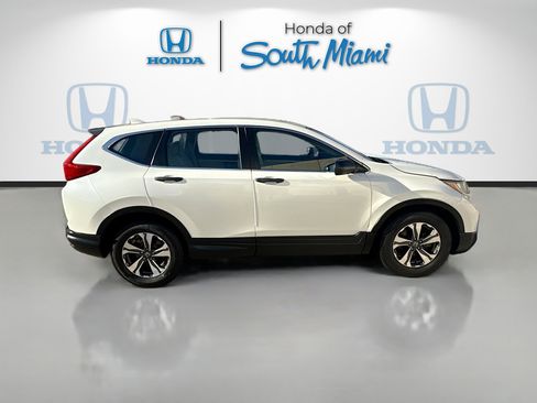 Used 2017 Honda CR-V LX image 8
