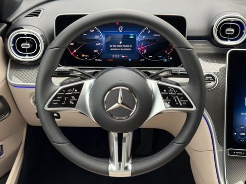 Used 2026 Mercedes-Benz C 300 4MATIC Sedan image 18