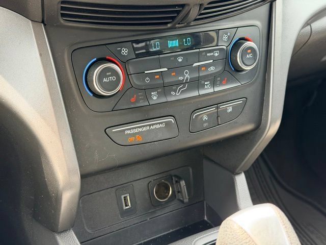 Used 2017 Ford Escape SE FWD image 16