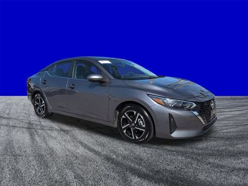 Used 2024 Nissan Sentra SV FWD image 2