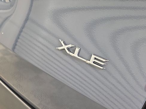 Used 2024 Toyota Grand Highlander FWD image 11