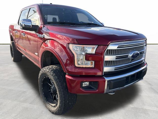 Used 2015 Ford F150 Platinum w/ Equipment Group 701A Luxury AWD/4WD image 3