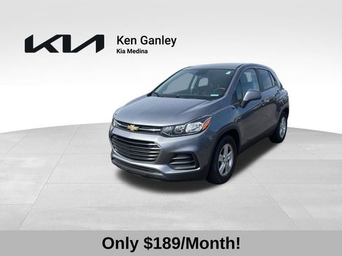 Used 2020 Chevrolet Trax LS w/ Tint and Cruise Package FWD image 1