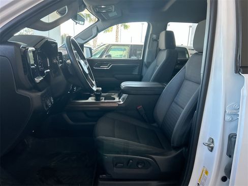 Used 2024 Chevrolet Silverado 1500 LT Trail Boss w/ Protection Package image 11