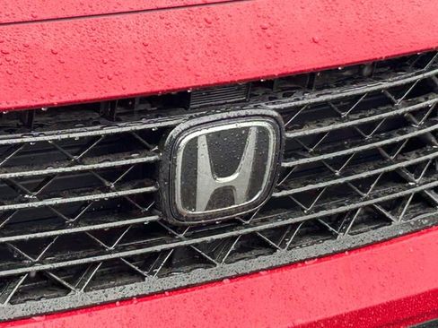 Used 2023 Honda Accord EX image 10