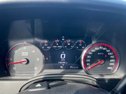 Used 2015 GMC Yukon Denali w/ Premium Package AWD/4WD image 25