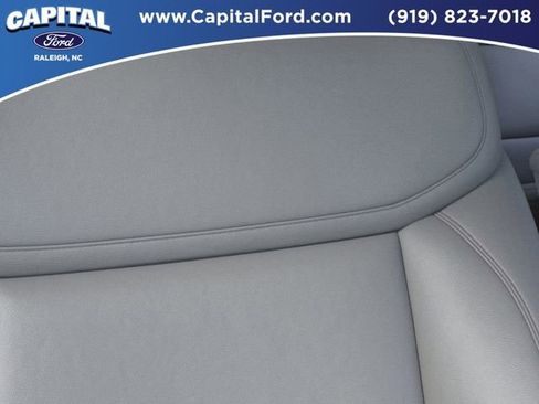 New 2026 Ford Expedition Active image 16