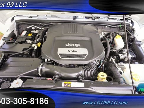 Used 2015 Jeep Wrangler Unlimited Sport w/ Quick Order Package 24S AWD/4WD image 22