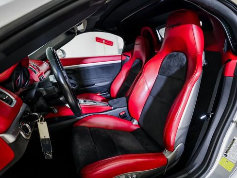 Certified 2016 Porsche Boxster Spyder image 24