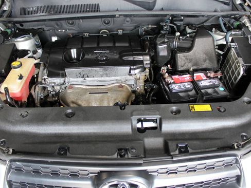Used 2011 Toyota RAV4 2WD w/ Base L4 Extra Value Pkg image 28