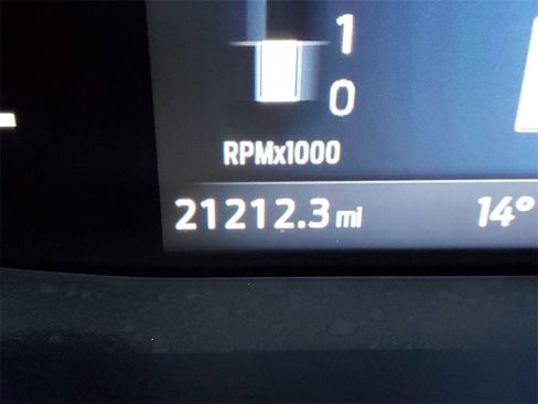 Used 2024 Ford Escape ST-Line w/ Tech Pack #1 image 16