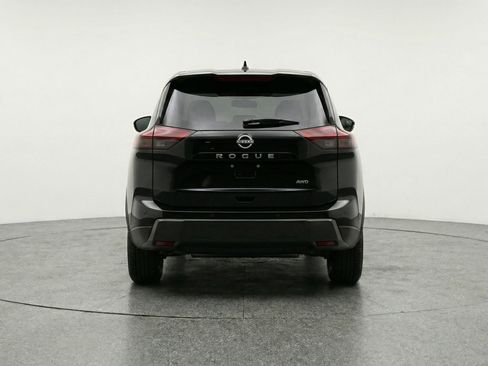 Used 2025 Nissan Rogue SV FWD image 7