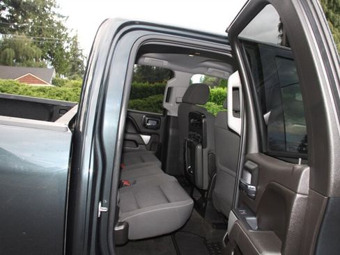Used 2017 Chevrolet Silverado 1500 LT w/ All Star Edition AWD/4WD image 6