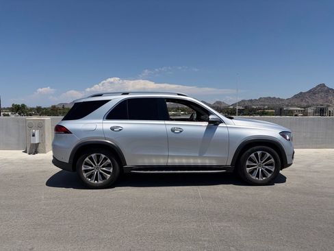 Used 2020 Mercedes-Benz GLE 350 image 3