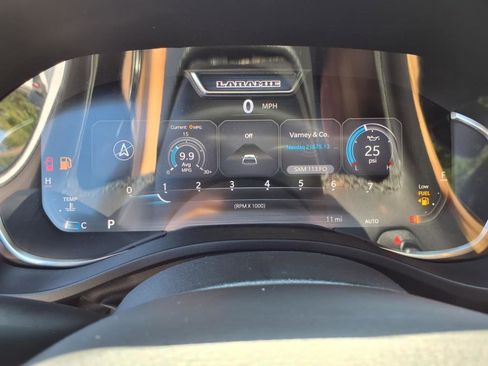 Used 2025 RAM 1500 Laramie w/ Night Edition image 10