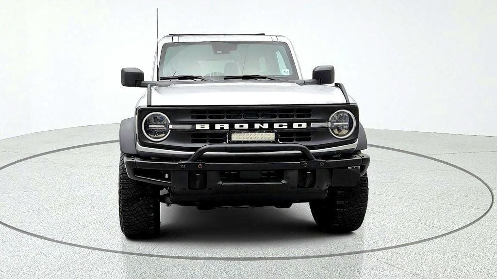 Used 2022 Ford Bronco Black Diamond AWD/4WD image 2