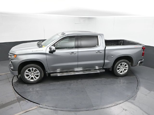 Used 2023 Chevrolet Silverado 1500 LTZ AWD/4WD image 18