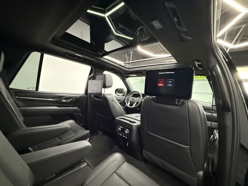 Used 2024 GMC Yukon Denali w/ Max Trailering Package AWD/4WD image 29