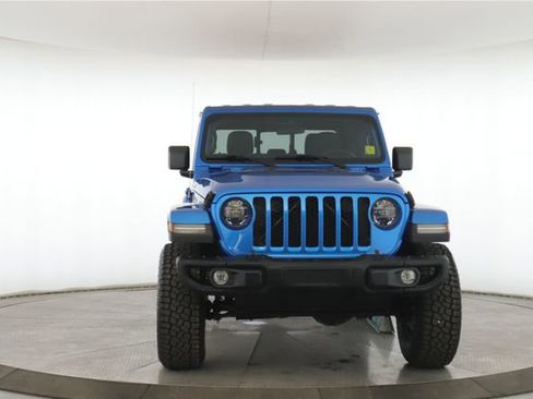 Used 2021 Jeep Gladiator Sport AWD/4WD image 12