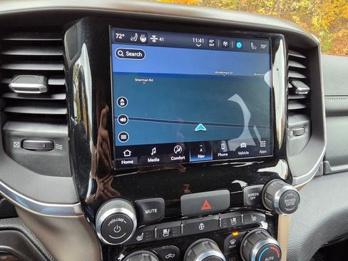 Used 2022 RAM 1500 Laramie image 15