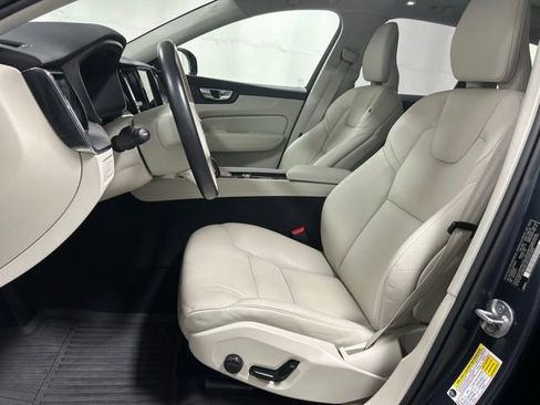 Certified 2025 Volvo XC60 T8 Plus w/ Protection Package image 9