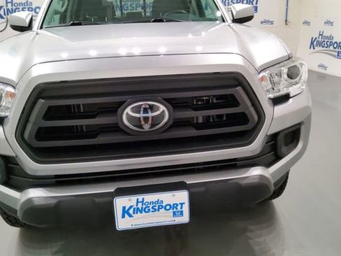 Used 2023 Toyota Tacoma SR image 9