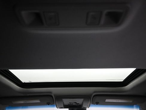 Used 2020 GMC Yukon XL SLT image 49