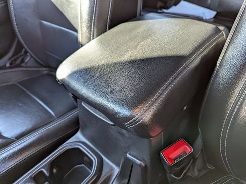 Used 2020 Jeep Wrangler Unlimited Sahara AWD/4WD image 24