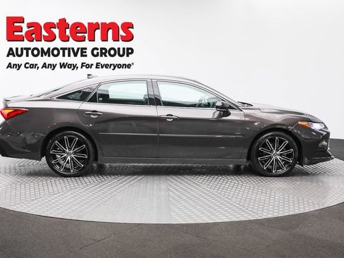 Used 2019 Toyota Avalon Touring w/ Protection Package image 4