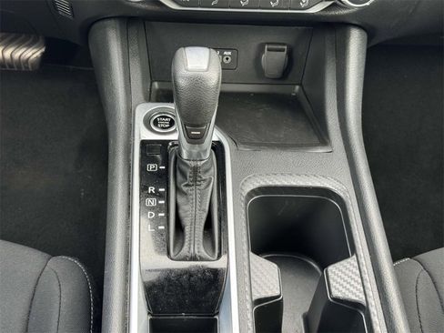Used 2023 Nissan Sentra SV image 6