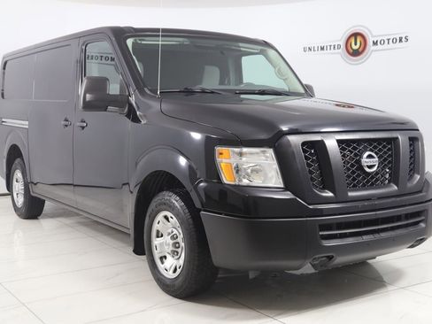 Used 2021 Nissan NV 1500 SV image 17