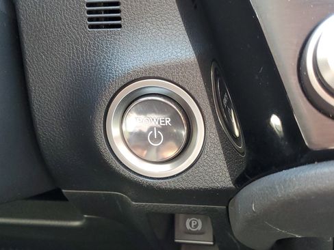 Used 2023 Lexus ES 300h w/ Premium Package image 33