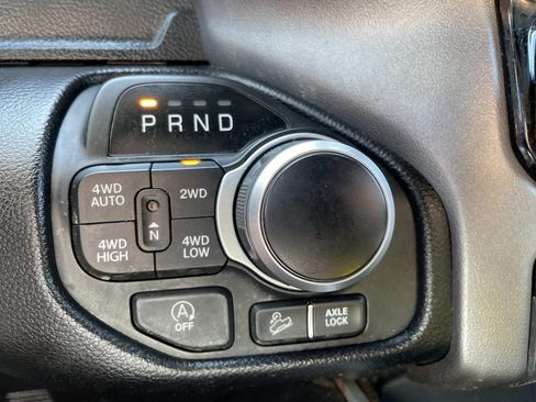Used 2021 RAM 1500 Big Horn AWD/4WD image 47