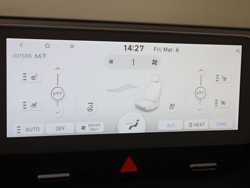 Used 2024 Hyundai Ioniq 5 Limited image 34