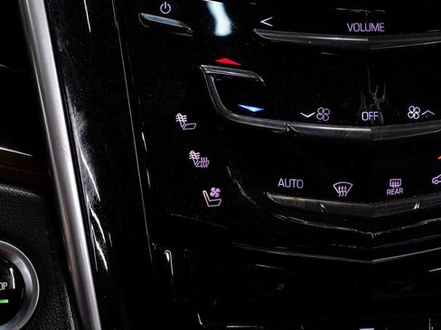 Used 2020 Cadillac Escalade ESV Luxury RWD image 29