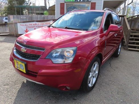 Used 2015 Chevrolet Captiva Sport LT w/ Convenience Package image 2