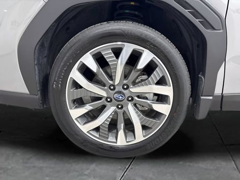 Certified 2025 Subaru Forester Touring w/ Popular Package - Touring AWD/4WD image 18