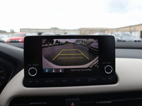 New 2025 Honda HR-V LX image 12