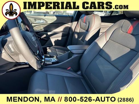 New 2026 Chevrolet Trax RS w/ Sunroof Package image 33