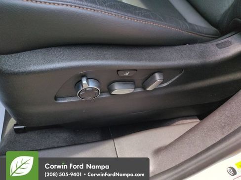 Used 2023 Cadillac XT4 Sport w/ Sun And Sound Package AWD/4WD image 12