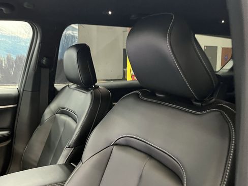 New 2026 Jeep Grand Cherokee L Limited AWD/4WD image 17