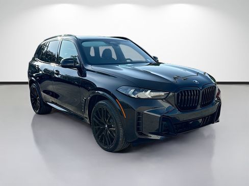 New 2026 BMW X5 sDrive40i w/ M Sport Package RWD image 1