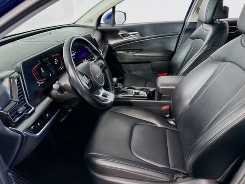Used 2023 Kia Sportage EX AWD/4WD image 9