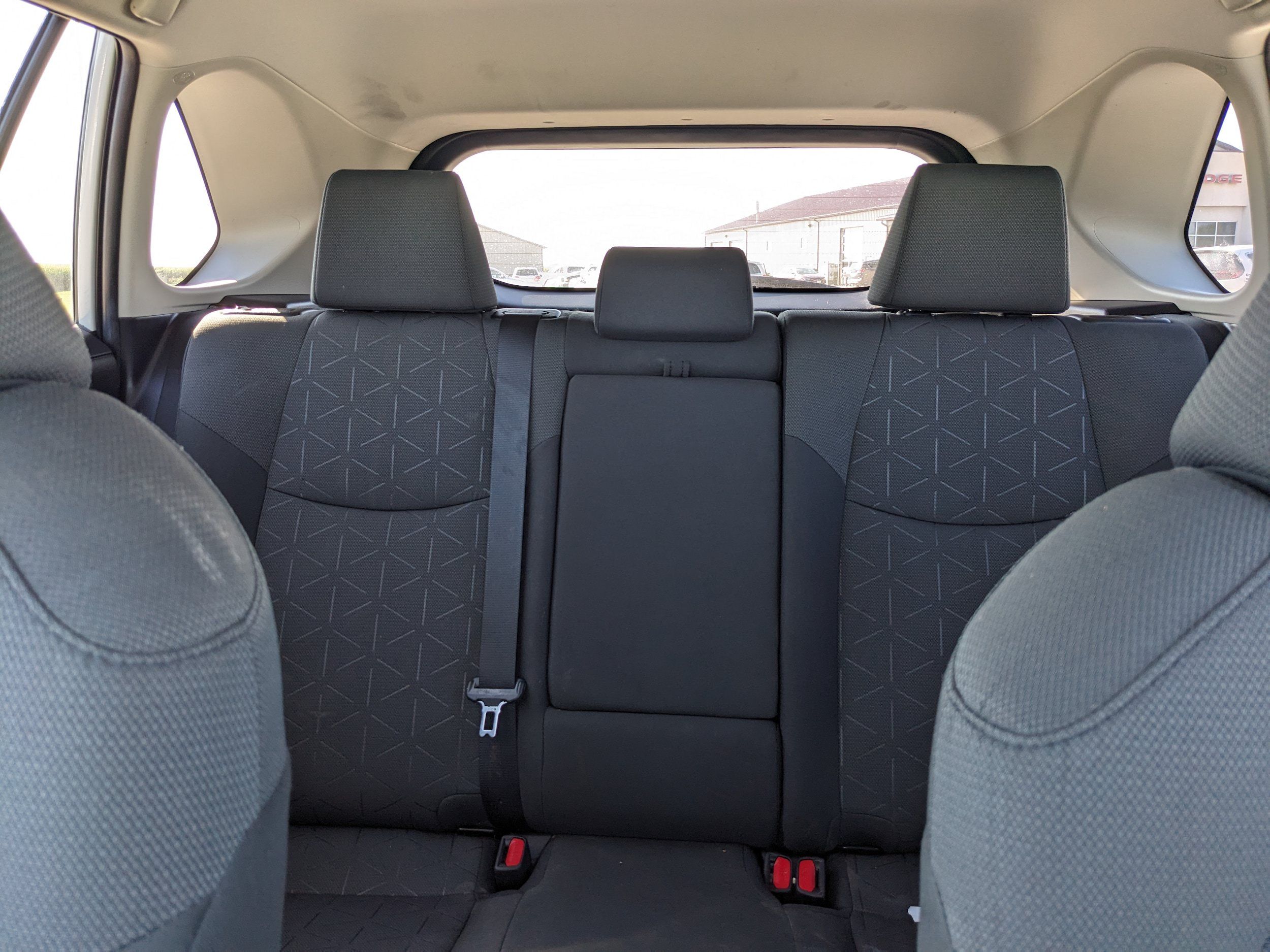 Used 2021 Toyota RAV4 XLE AWD/4WD image 45