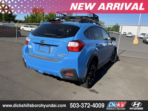 Used 2017 Subaru Crosstrek 2.0i Premium w/ Popular Package #1 AWD/4WD image 5